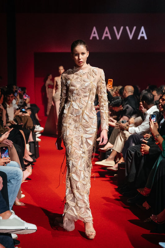 Long Sleeves embellished with 3D flower